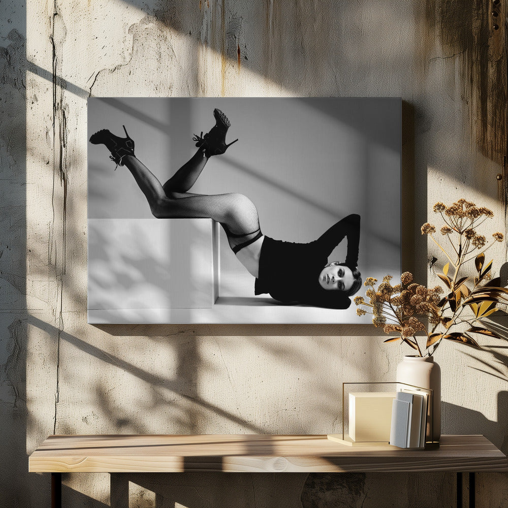 Angelina | Canvas