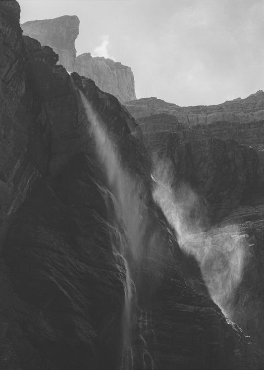 Cascade in Cirque de Gavarnie | Canvas